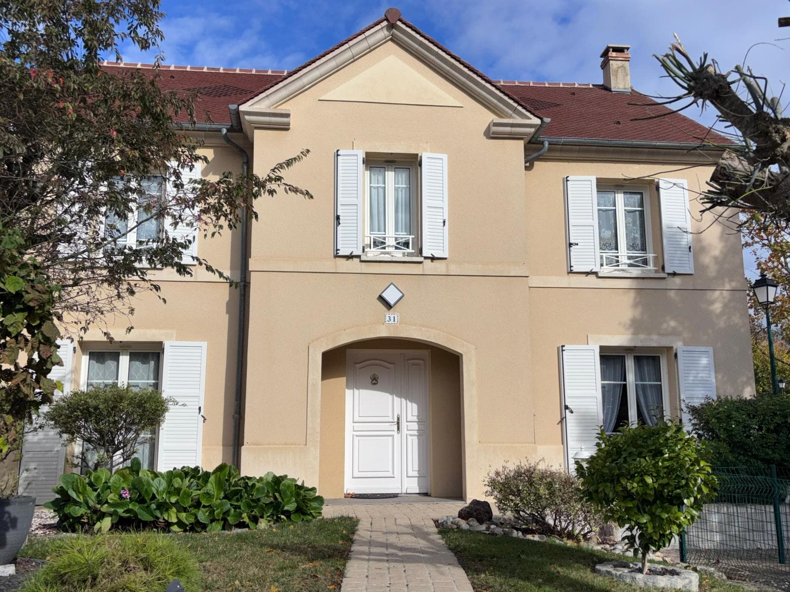 Maison familiale 8 pièces - Marines - Photo 1